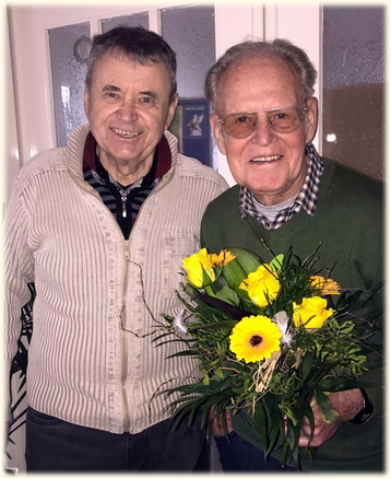 Dr. Reinhard Buchheim gratuliert Tve Schur zum 92. Geburtstag